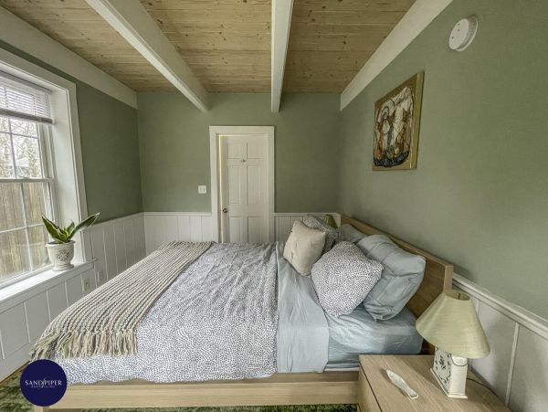 Cape Cod Home 995274