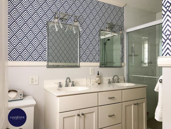 Cape Cod Home 995281
