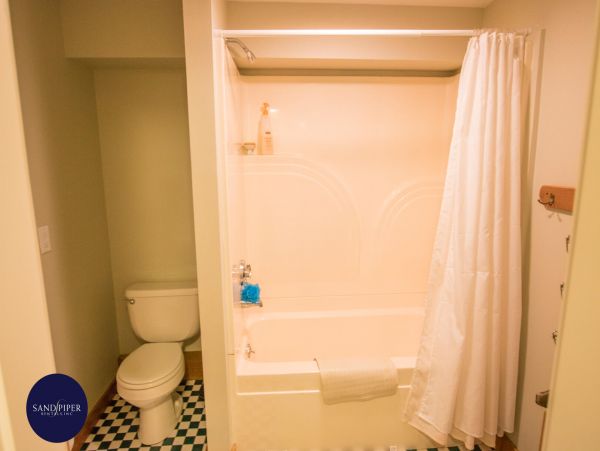 Cape Cod Home 995285