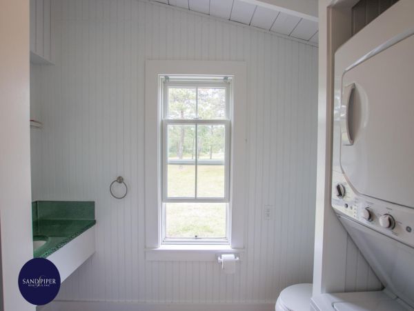 Cape Cod Home 995286