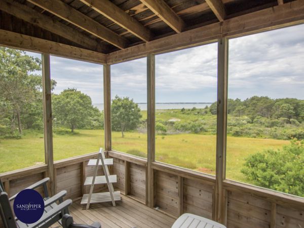 Cape Cod Home 995286