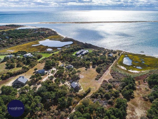 Cape Cod Home 995286