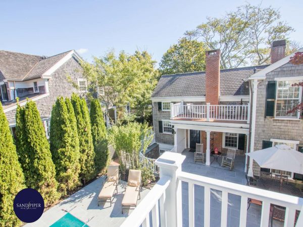 Cape Cod Home 995287
