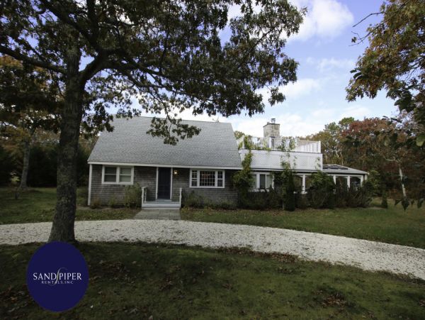 Cape Cod Home 995290