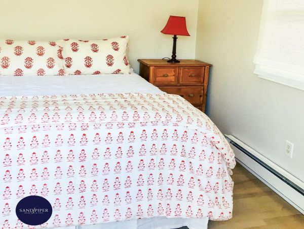 Cape Cod Home 995290