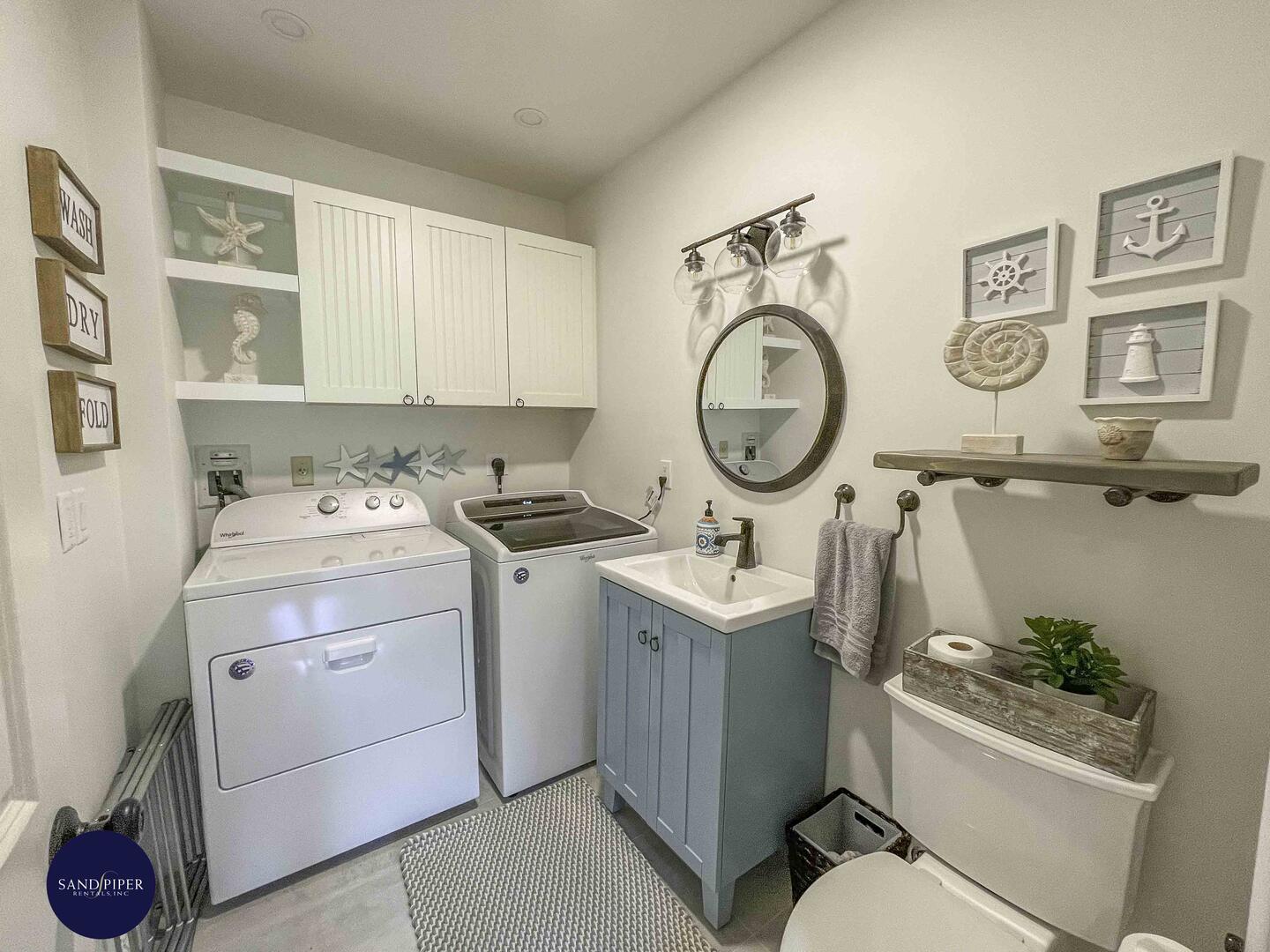 Cape Cod Home 995294