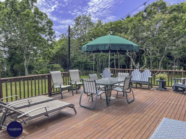Cape Cod Home 995294