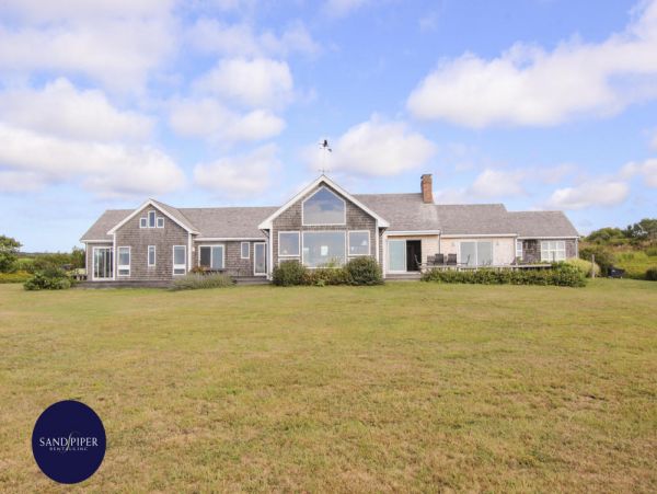Cape Cod Home 995295