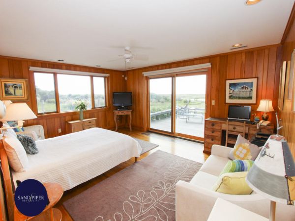 Cape Cod Home 995295