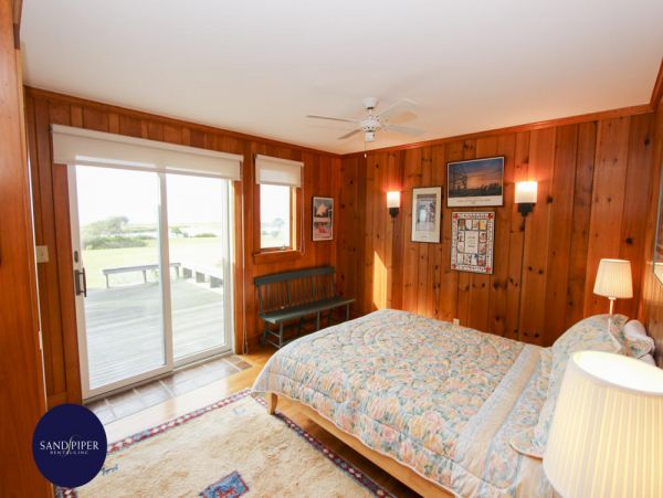 Cape Cod Home 995295
