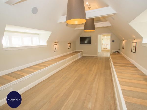 Cape Cod Home 995304