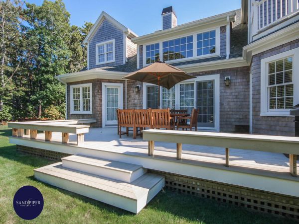 Cape Cod Home 995307