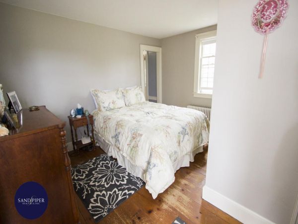 Cape Cod Home 995308