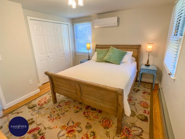 Cape Cod Home 995309