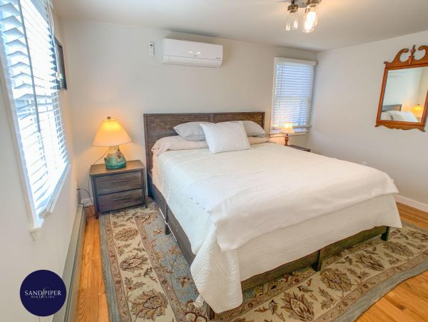 Cape Cod Home 995309