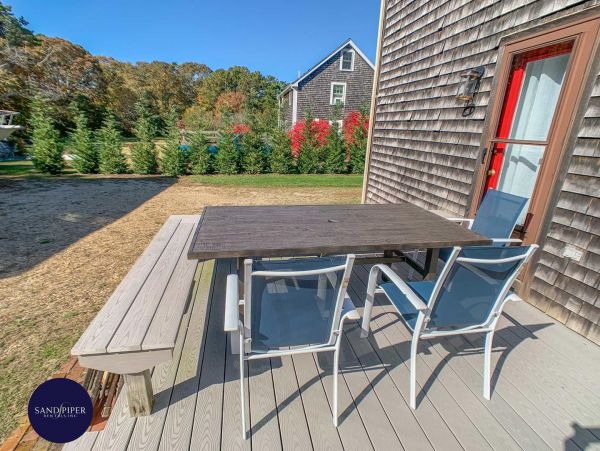 Cape Cod Home 995309