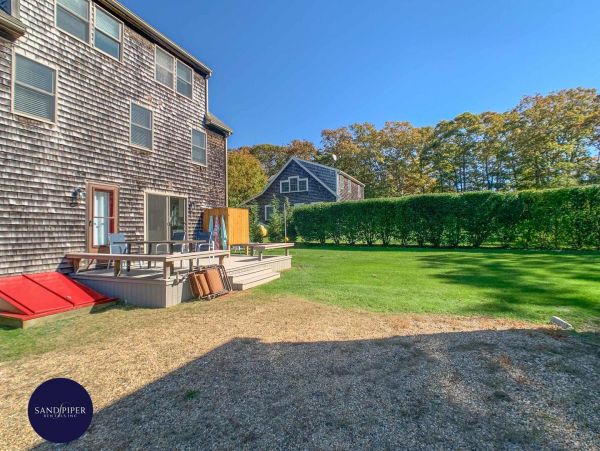 Cape Cod Home 995309