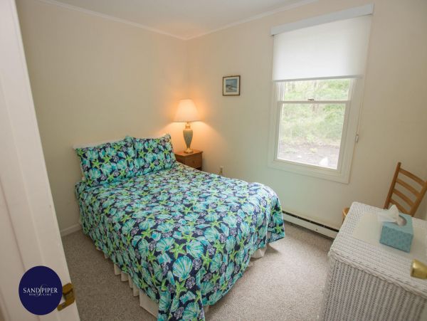 Cape Cod Home 995310