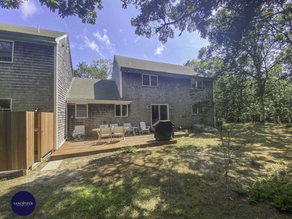 Cape Cod Home 995311