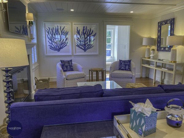 Cape Cod Home 995312