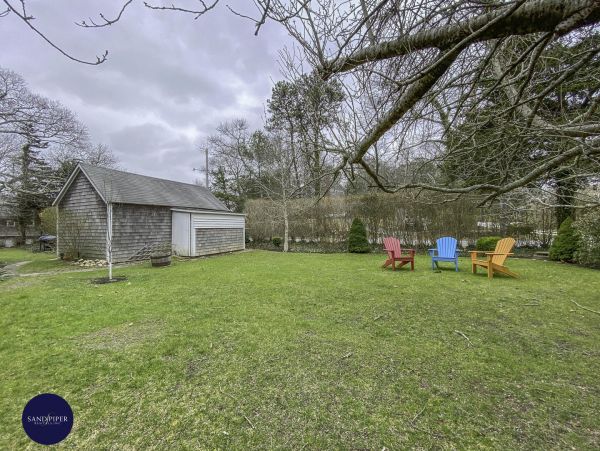 Cape Cod Home 995313