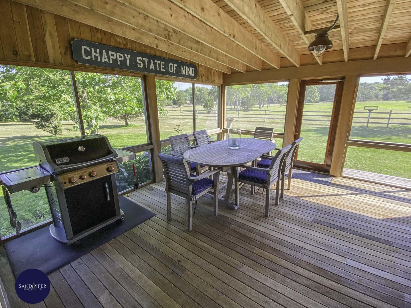 Cape Cod Home 995314