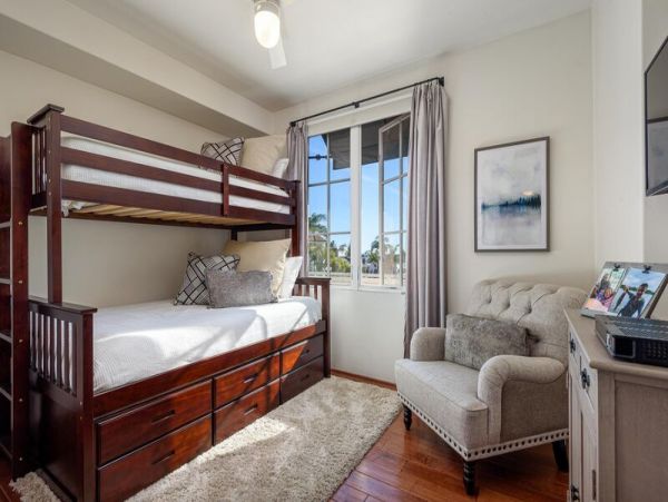 Luxury Vacation Condo On The Heartbeat of Santa Barbara