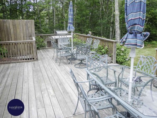 Cape Cod Home 995320