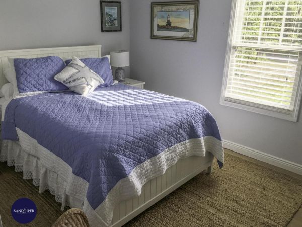 Cape Cod Home 995333