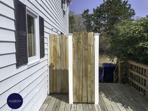Cape Cod Home 995333