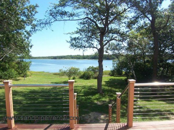 Cape Cod Home 995334