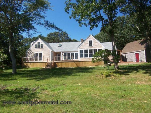 Cape Cod Home 995334