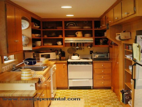 Cape Cod Home 995337