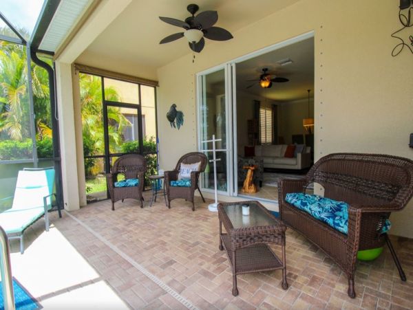 Exquisite Pool Vacation Home In Venice 8 Guests