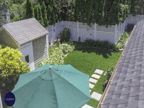 Cape Cod Home 995365