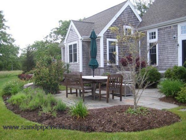 Cape Cod Home 995367