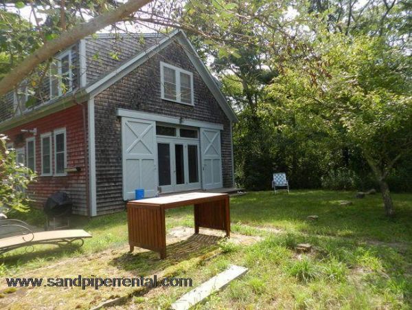 Cape Cod Home 995374