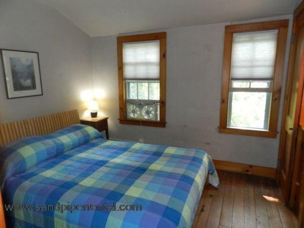 Cape Cod Home 995374