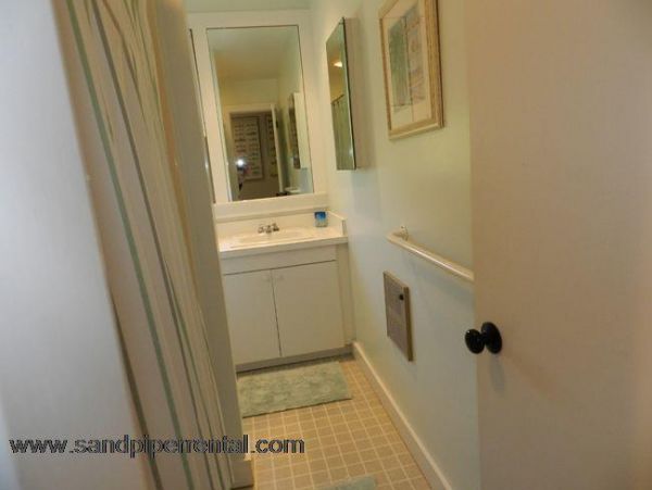 Cape Cod Home 995386