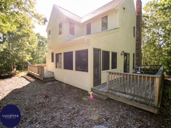 Cape Cod Home 995388
