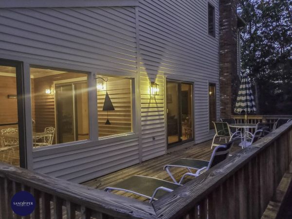 Cape Cod Home 995388