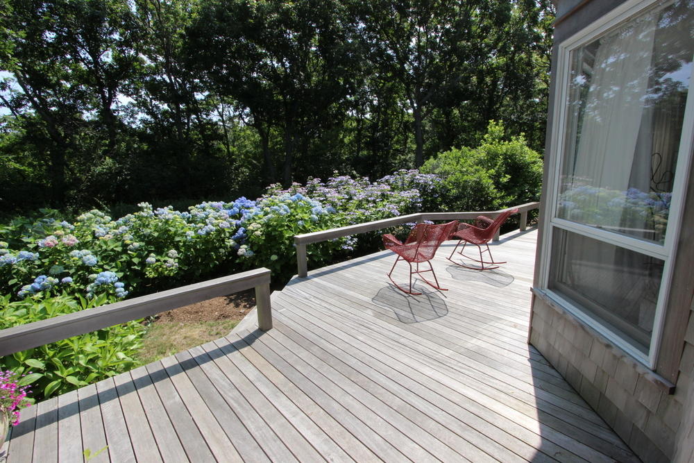 Cape Cod Home 995391