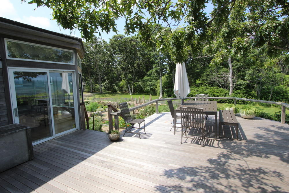 Cape Cod Home 995391