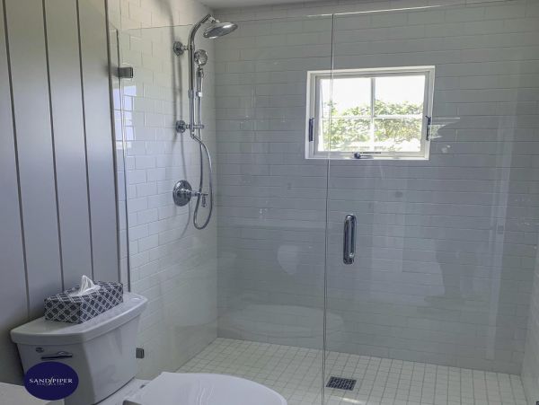 Cape Cod Home 995401