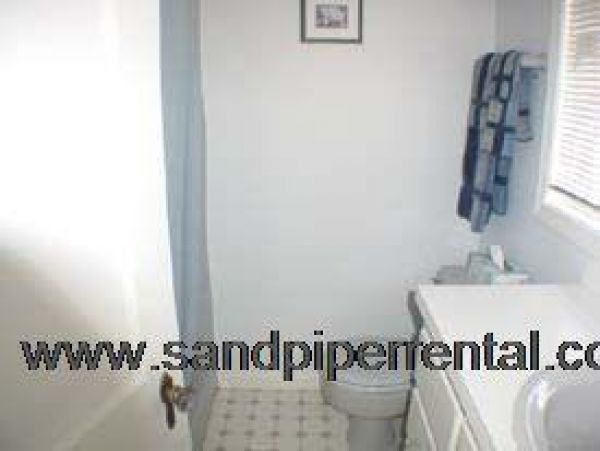 Cape Cod Home 995404