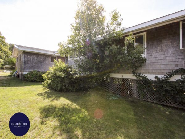 Cape Cod Home 995407