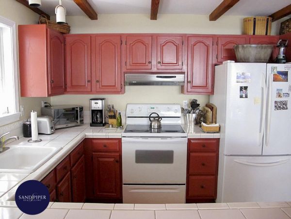 Cape Cod Home 995414