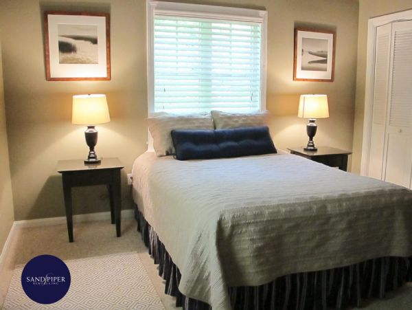 Cape Cod Home 995414