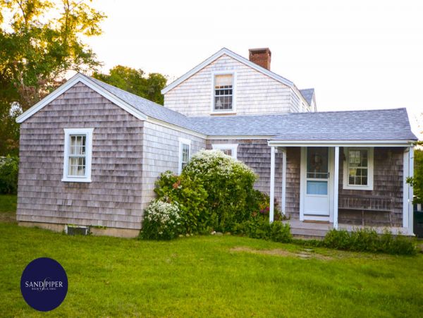 Cape Cod Home 995415