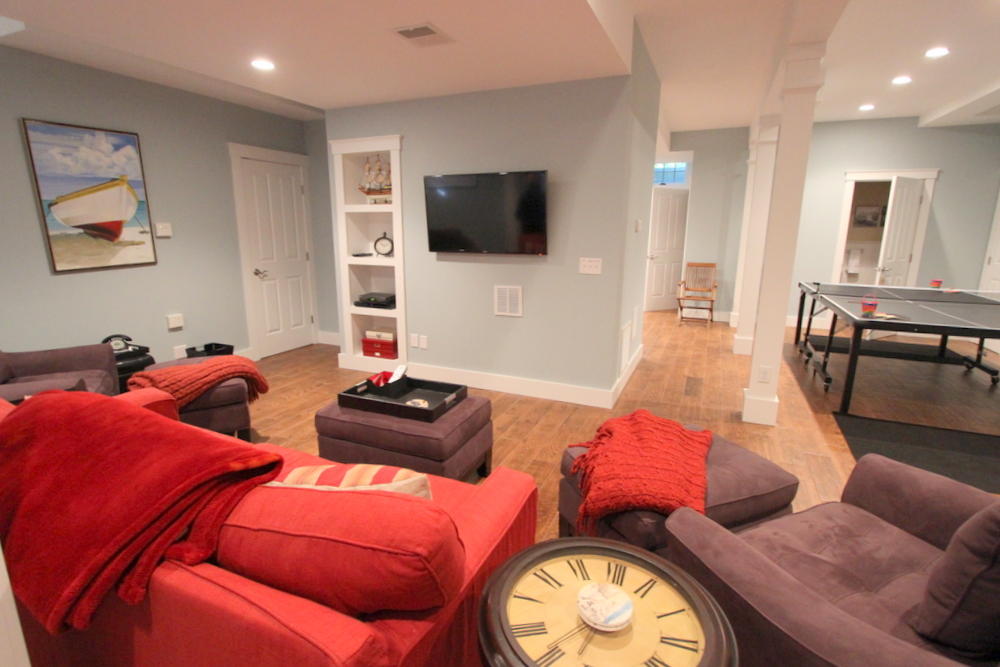 Cape Cod Home 995416